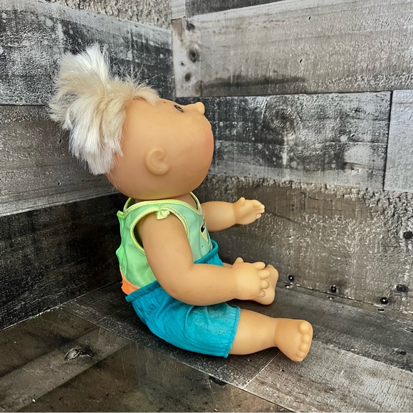 VINTAGE CABBAGE PATCH DOLL BEACH DAY SURFS UP 1988 VINTAGE HARDBODY BLONDE - Picture 6 of 9